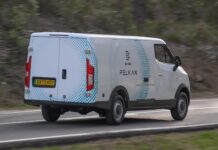 İngiltere'de elektrikli van alımı bir yıldan fazla bir süreden sonra ilk kez düştü
