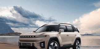 KGM, ilk tamamen elektrikli orta boy SUV'u Torres EVX'i tanıttı
