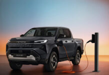 La nona generazione di Toyota Hilux è anche elettrica
