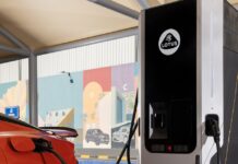 Lotus Emeya stabilisce nuovo record di ricarica rapida