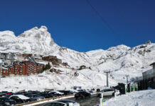 Mobilità elettrica, a Cervinia la ricarica più alta d’Europa Mobilità elettrica, a Cervinia la ricarica più alta d'Europa