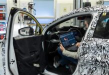 Nissan yeni model geliştirmeyi yapay zekayla hızlandırıyor
