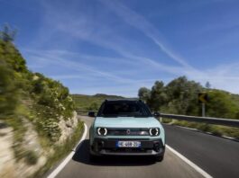 R4 E-Tech Electric, la piattaforma esalta comfort e sicurezza