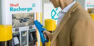 Shell_Recharge_Ladesaeule-1
