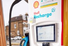 Shell meldet 500. Standort im deutschen Ladenetz Shell-Elektroauto-Schnellladesaule