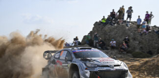 Suudi Arabistan Rallisi'nde üç sürücü şampiyonluk için mücadele ediyor
