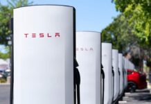 Tesla-Supercharger-V4