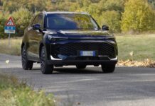 Tiger Eight, viaggiare con eleganza Tiger Eight, viaggiare con eleganza