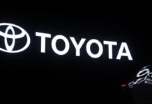 Toyota aggiorna record produzione, 927mila veicoli a ottobre