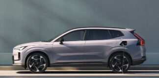 Volvo setzt noch bis zum Ende der 2030er-Jahre auf Plug-in-Hybride Volvo-XC70-2025-4