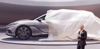 Wolfgang Egger (Byd), disegnare auto premium trascende le forme