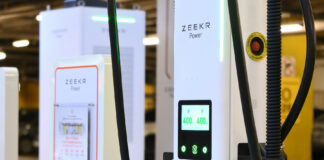 Zeekr, Tayland'daki ilk Zeekr Power şarj istasyonunu açtı
