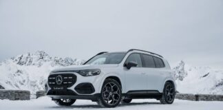 2027 Mercedes-Benz GLB Debuts With Hybrid, EV Variants