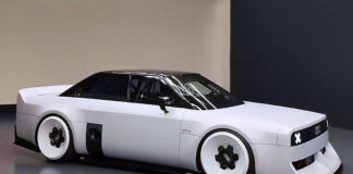 Apprendisti Audi di Neckarsulm completano concept GT50 che celebra motori 5 cilindri