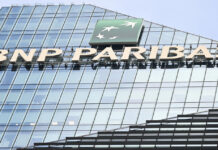 Bnp Paribas in trattativa con Mercedes per la divisione leasing