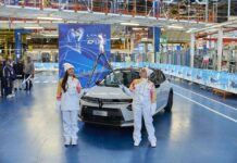 La Fiamma Olimpica fa tappa nello stabilimento Stellantis di Melfi