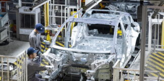 La Stampa: 'Le auto cinesi clandestine arrivano in Italia'