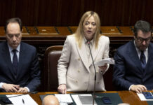 Meloni, grazie all’Italia accordo equilibrato e pragmatico sulle auto Meloni, grazie all'Italia accordo equilibrato e pragmatico sulle auto