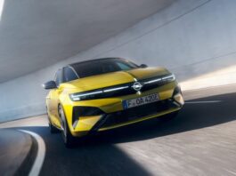 New Astra and Astra Sports Tourer introduced…

