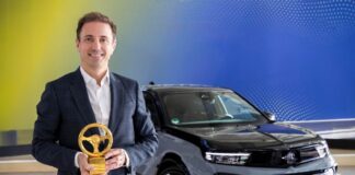 New Ope lMokka GSE 2025 Golden Steering Wheel Award
