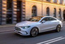 November-Zulassungen: E-Autos und Plug-in-Hybride treiben Wachstum und setzen Rekorde Mercedes-CLA-Elektroauto