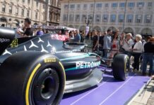 PETRONAS Renews Selenia for Modern Mobility
