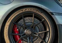 Pirelli P Zero R e P Zero Trofeo RS equipaggiano Porsche 911 GT3 Pirelli P Zero R e P Zero Trofeo RS equipaggiano Porsche 911 GT3