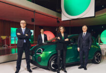 Renault Twingo'nun perde arkasını açıkladı
