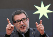 Salvini, loro vogliono i monopattini cinesi, io adoro il rombo delle nostre auto