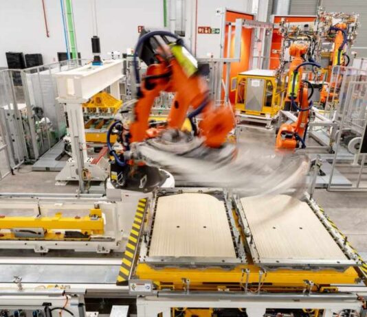 Seat opens battery assembly plant in Martorell
