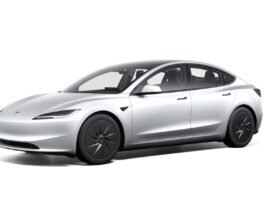 Tesla Model 3 Standard: vale lo mismo que antes pero viene mucho más pelado