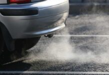 Trump le da la patada el coche eléctrico: Elimina incentivos y cambia las reglas para los combustibles Trump le da la patada el coche eléctrico: Elimina incentivos y cambia las reglas para los combustibles