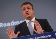 Ue, 'presenteremo pacchetto auto quando saremo pronti'