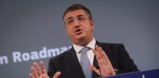 Ue, 'presenteremo pacchetto auto quando saremo pronti'