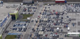 Ue verso rinvio della revisione standard CO2 delle auto