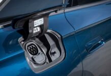 VW-ID.7-Ladeanschluss-1