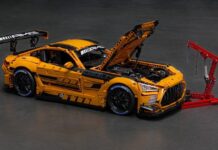 Versione in mattoncini scala 1:8 della Mercedes-Amg Gt Versione in mattoncini scala 1:8 della Mercedes-Amg Gt