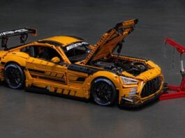 Versione in mattoncini scala 1:8 della Mercedes-Amg Gt