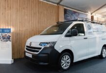 Volkswagen Comerciales 10. yılını “anahtar teslimi” çözümlerle kutluyor ve roket gibi ilerliyor
