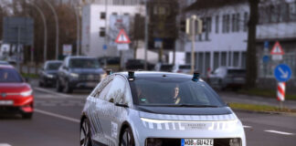 Volkswagen, i test per il veicolo a guida autonoma Gen.Urban arrivano su strada