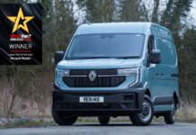 Renault Master keeps on delivering after winning What Van? ‘Large Van of the Year’ award for second year running
