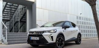 Prueba Mitsubishi ASX 180 HEV: Un híbrido lógico, bien afinado… y sin complejos