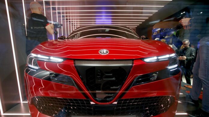 Alfa Romeo brand premium che cresce di più in Italia Alfa Romeo brand premium che cresce di più in Italia nel 2025