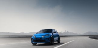 Alpine A290 su strada