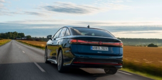 Volkswagen-ID.7-Pro-S