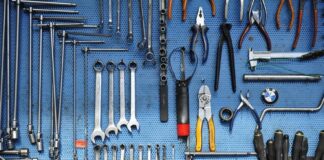 Automobili vecchie, nel Trevigiano crescono i riparatori