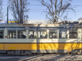 Dal 2 febbraio vietato a moto e bici un tratto della preferenziale 90/91