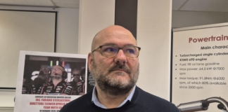 Direttore tecnico di Aprilia Racing Team agli studenti, 'credeteci sempre'