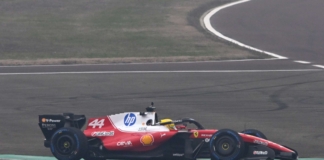 La presentazione in pista della Ferrari SF-26