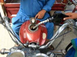 In Algeria aumenti a sorpresa dei prezzi dei carburanti da oggi